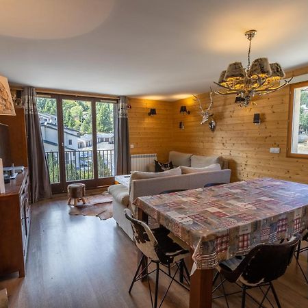 Le Repaire Du Cerf - Triplex Avec Balcon Leilighet Les Angles  Eksteriør bilde